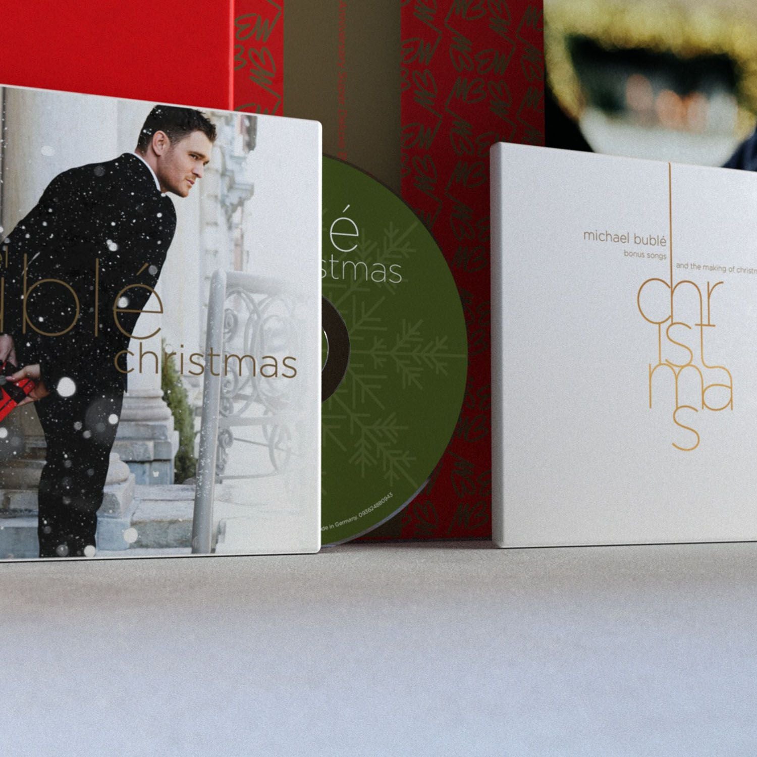 Christmas 10th Anniversary Super Deluxe Box Set (Signed Limited